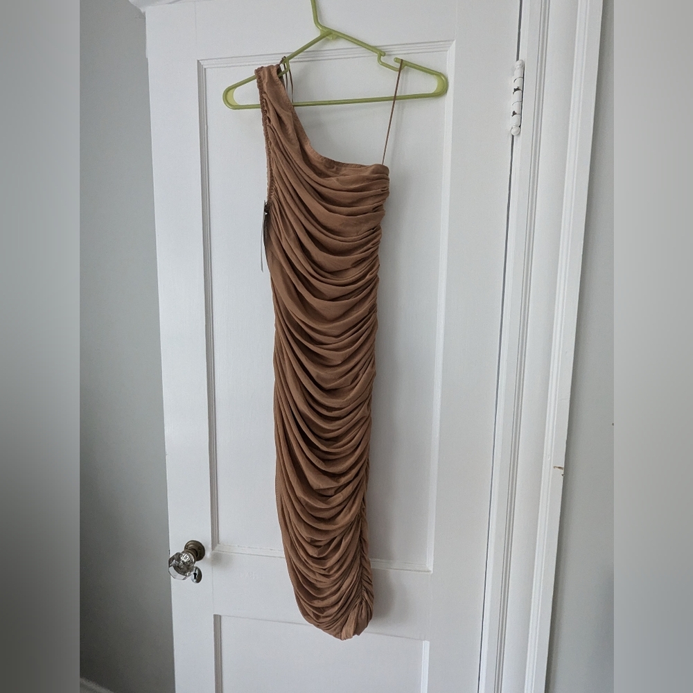 One shoulder mesh midi dress do+be in natural